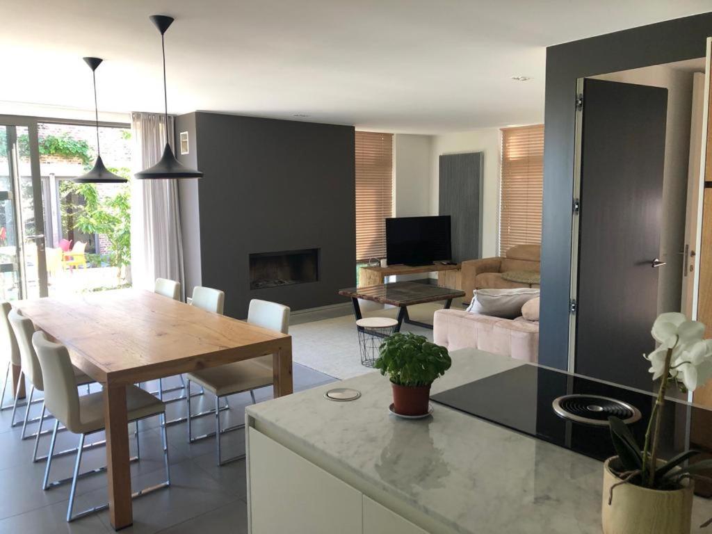 Zemst Landelijke Villa Met Zwembad En Gezellige Openhaard מראה חיצוני תמונה
